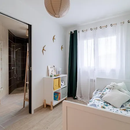 Belle Maison De l'Isle-d'Espagnac